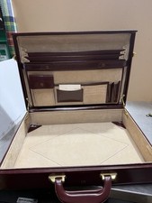 Burgundy Leather Attache Briefcase w/ Push Combo Lock Mint Condition