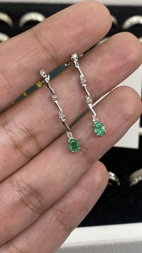 14k white gold - gold, 0.64ct