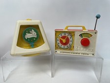VINTAGE 1970'S FISHER PRICE HICKORY DICKORY DOCK & SPIN LEARN ACTIVITY CENTRE