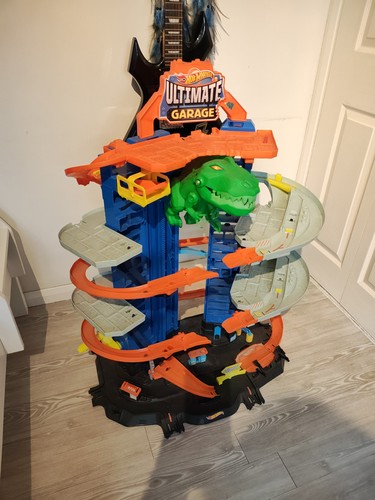 Hot wheels ultimate garage - hot,