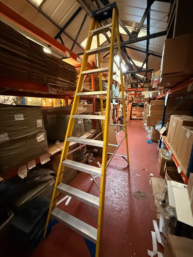 Tread fibreglass step - tread,