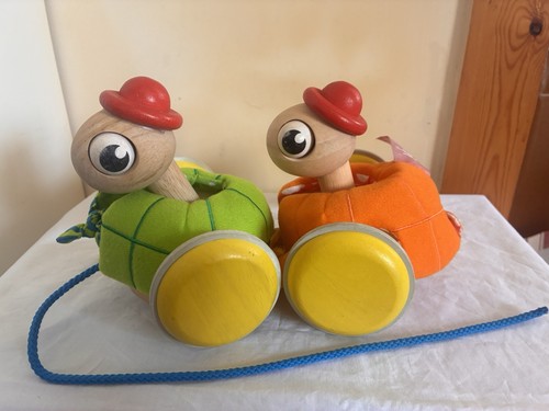 Pull along toy - pull,