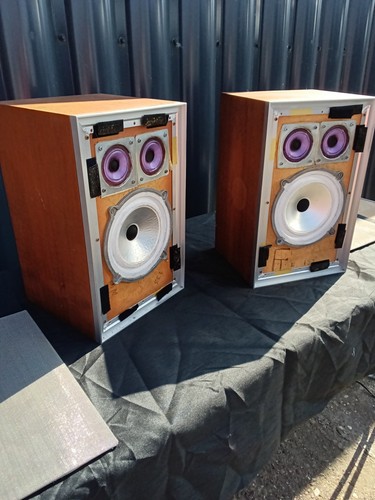 Leak sandwich 200 speakers - 200,