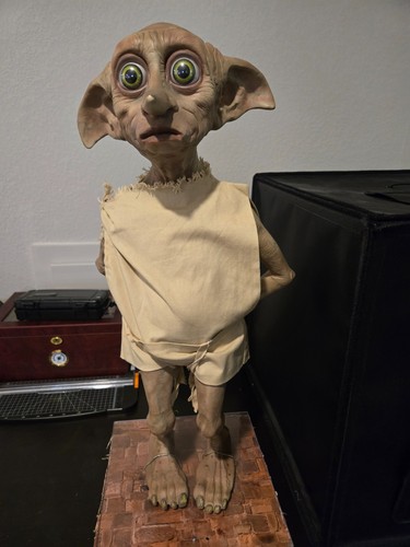 Rare 2004 life size - 2004, dobby