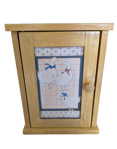 Vintage wooden key holder - wooden,