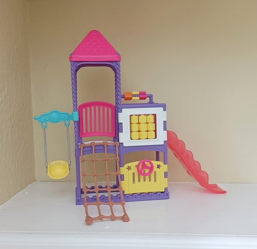 Barbie skipper babysitting - barbie,