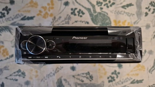 Pioneer car radio - car,