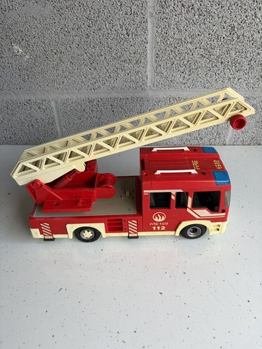 Playmobil fire engine - fire,