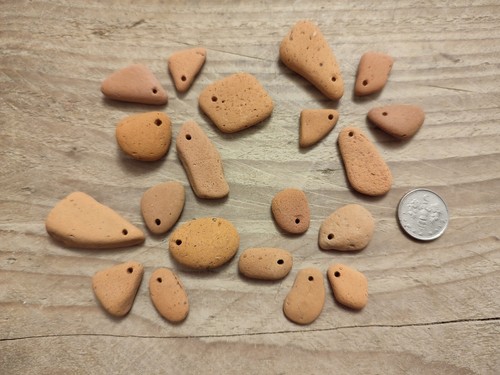 Top drilled sea pottery - 20,