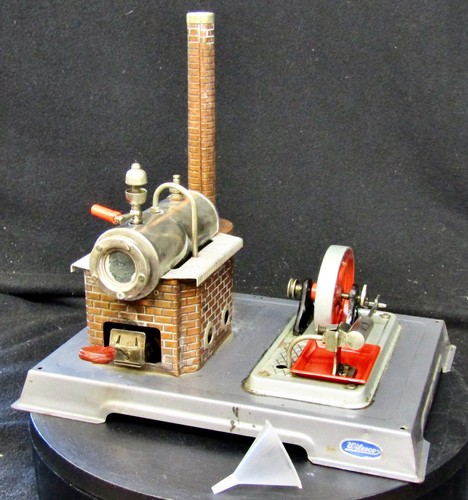 Good 1980s wilesco live - d8,