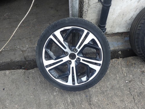 Peugeot 208 gti prestige - ,