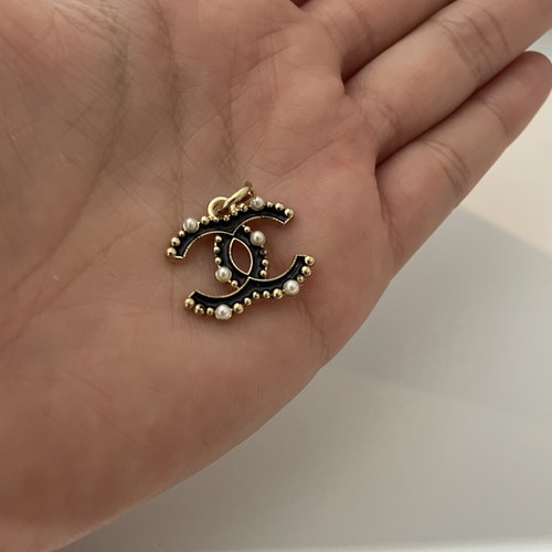 Chanel vintage gold toned - vintage,