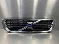 2009 VOLVO V50 S40 FRONT BUMPER GRILLE 30744915 30744914