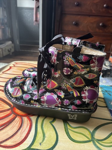Alegria lite patent - patent, leather