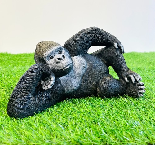 Gorilla garden statue gift - garden,
