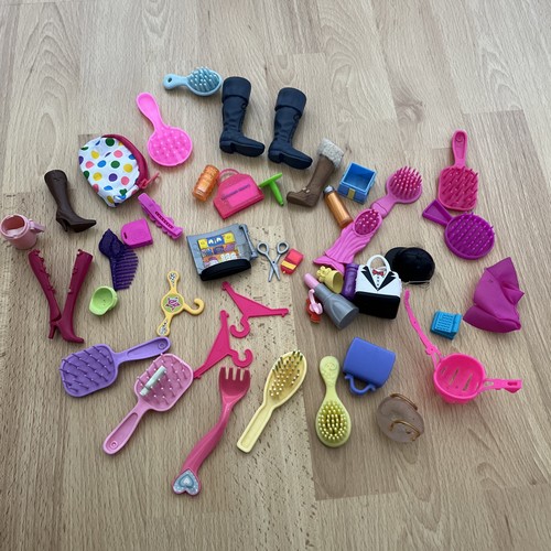 Bundle sindy doll - of,