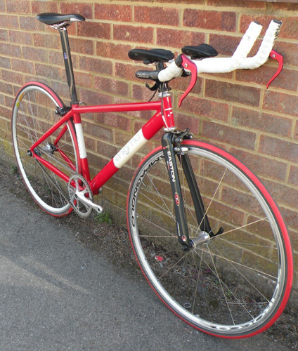 Enigma track bike fixie - track,