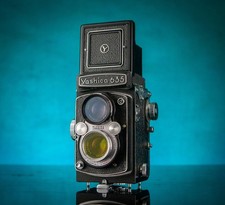 YASHICA 635 TLR Medium Format