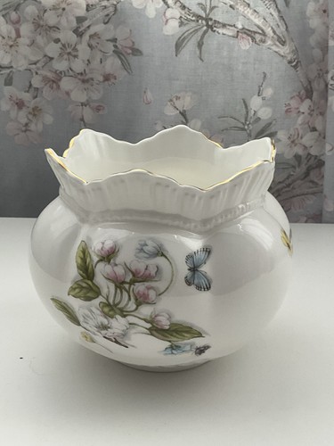 Aynsley fine bone china - aynsley,