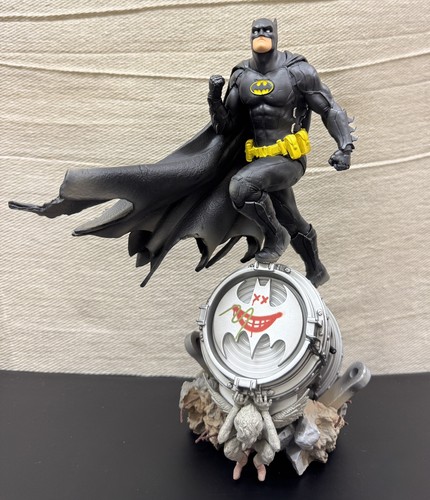 Batman scale deluxe 10th - 1/10,