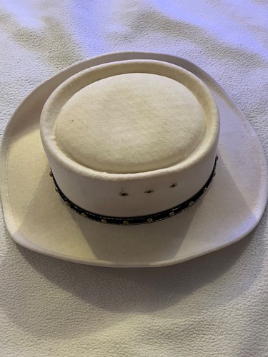 Cowboy hat - cowboy,