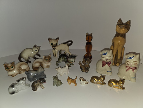 Vintage cat figurine - vintage,