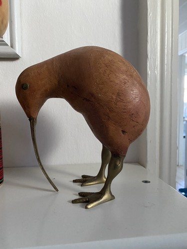 Vintage carved kiwi bird - vintage,