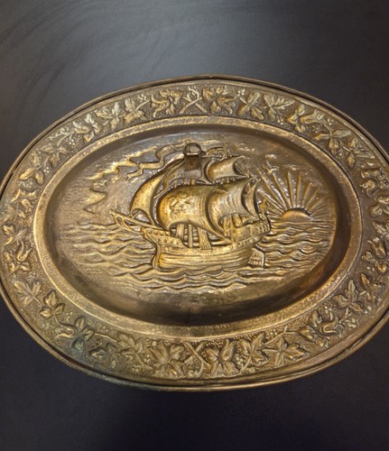Vintage peerage brass wall - peerage,