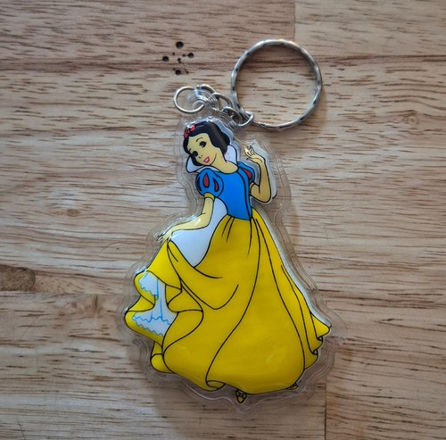 Disney princess snow white - snow,