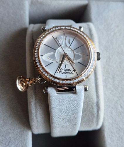 Stunning vivienne westwood - vivienne,