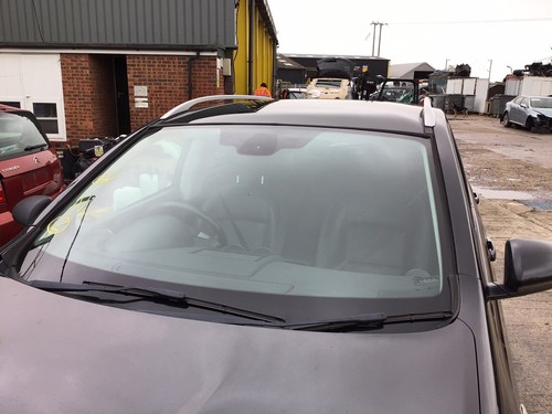 Nissan qashqai j10 front - nissan,