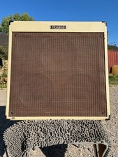  Amplifier Roland Blues