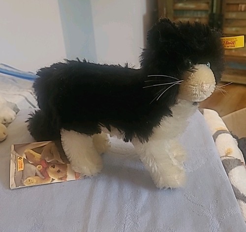 Steiff tapsy black and cream - steiff, "tapsy"