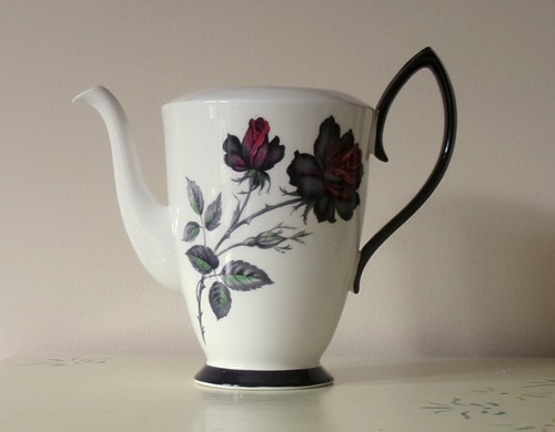 Royal albert masquerade bone - royal,