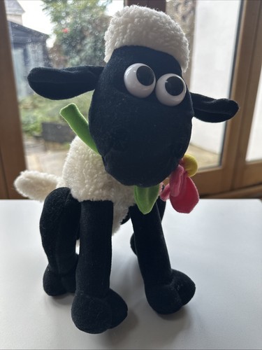 Shaun the sheep cuddly - the,