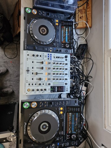 Cdj 2000 nexus pair - 2000,