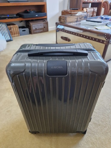 Rimowa factory test - 1,