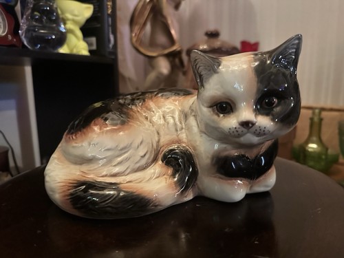 Vintage goebel cat - vintage, figurine