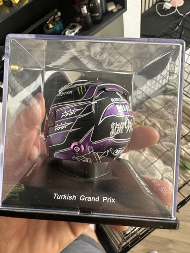 Lewis hamilton turkish grand - hamilton,