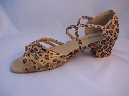 Dance shoes sizes 5 - shoes, 3-