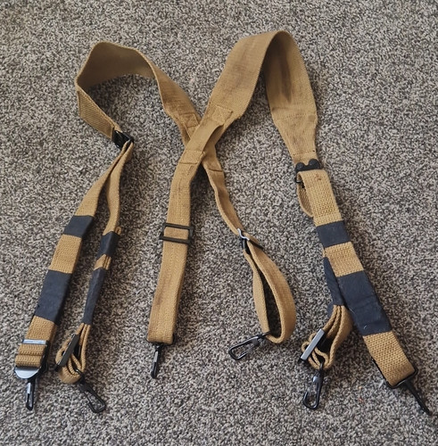 Ww2 reproduction webbing - u.s,