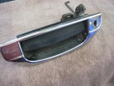 TRIUMPH STAG  DOOR HANDLE L/H PASS (uk)