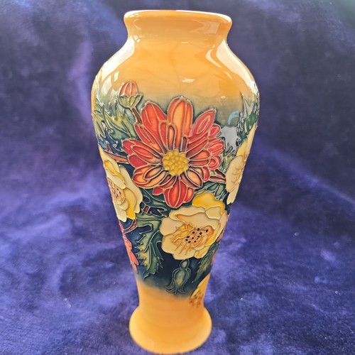 Moorcroft vase 9 - vase, 75/9