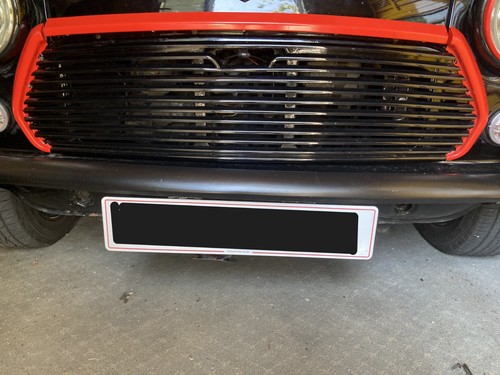 Classic mini grille surrounds - classic,