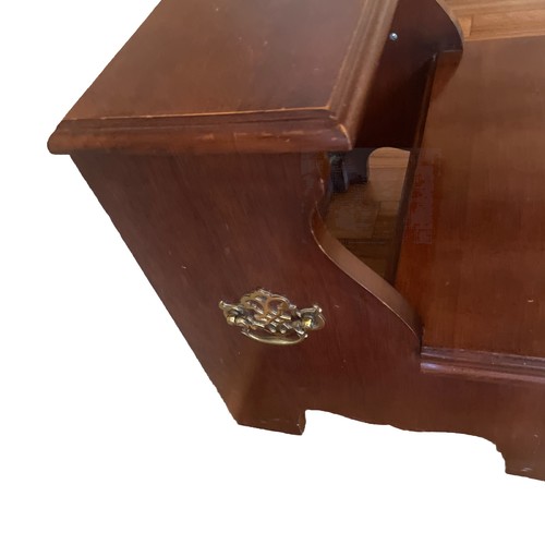 Vintage wood two - vintage, tier