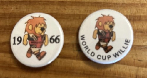 1966 world cup willie pair - willie, of