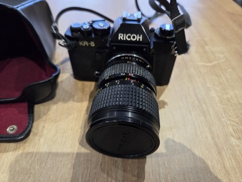Ricoh slr camera - camera, case