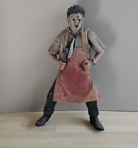 Mezco leatherface - leatherface,