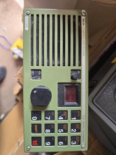 Sailor compact vhf rt2048 - compact,