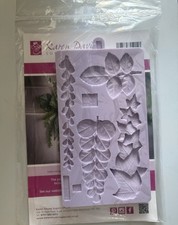 Karen Davies Trailing Leaves